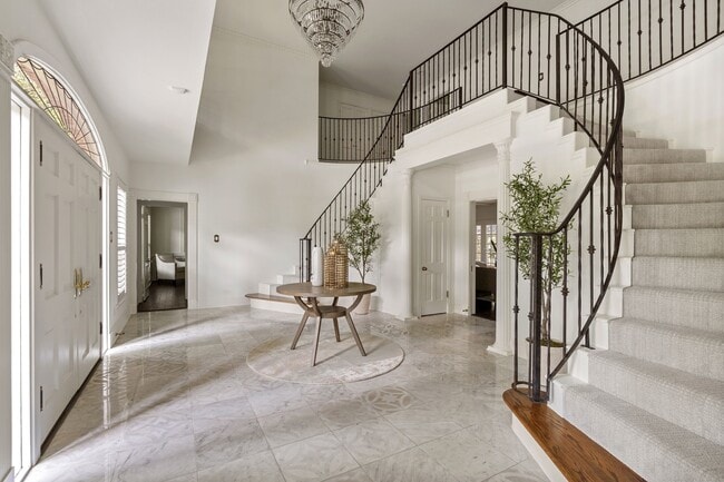 Building Photo - 11739 Wood Ln