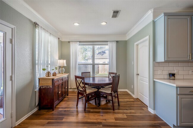 Building Photo - 17603 Fall River Pass Ct