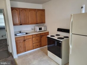 Building Photo - 410 Franklin St