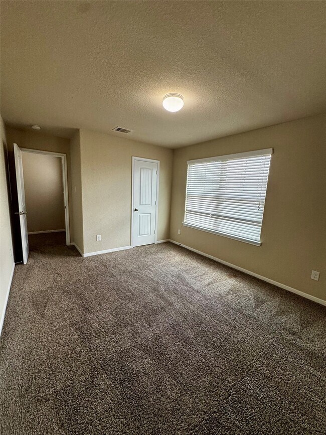Building Photo - 2903 McDonough Way