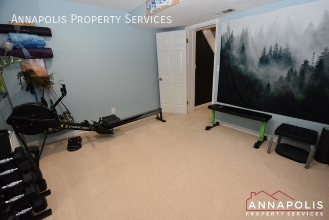 Building Photo - 449 Alfreton Ct