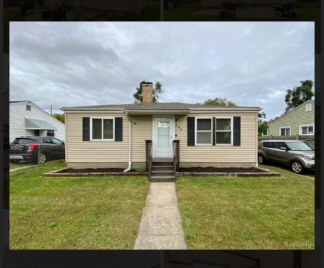 Building Photo - 291 Dakota St