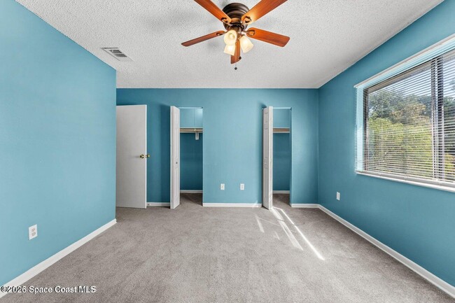 Building Photo - 3814 Tree Ridge Ln NE