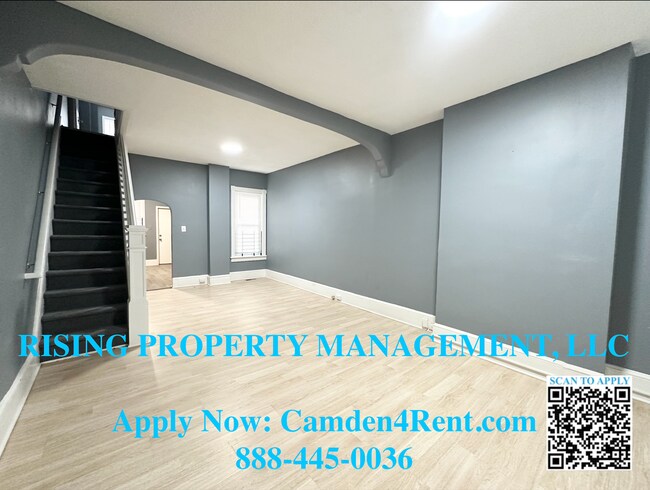 Building Photo - 708 Royden St