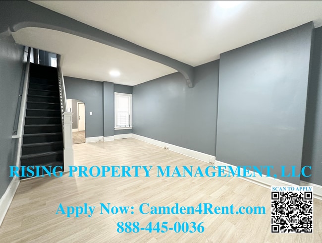 Building Photo - Renovated 3 Bedroom 1 Bathroom home in the...