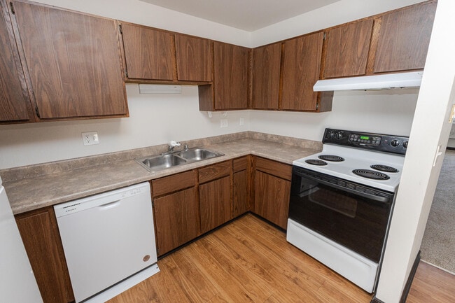 Building Photo - 721 Princeton Ct