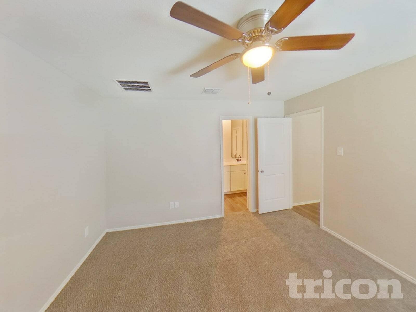 Building Photo - 5205 Longshadow Dr