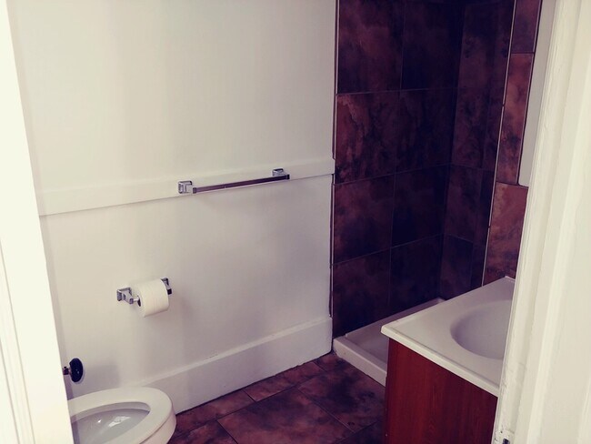 Building Photo - 91 Crocker Blvd