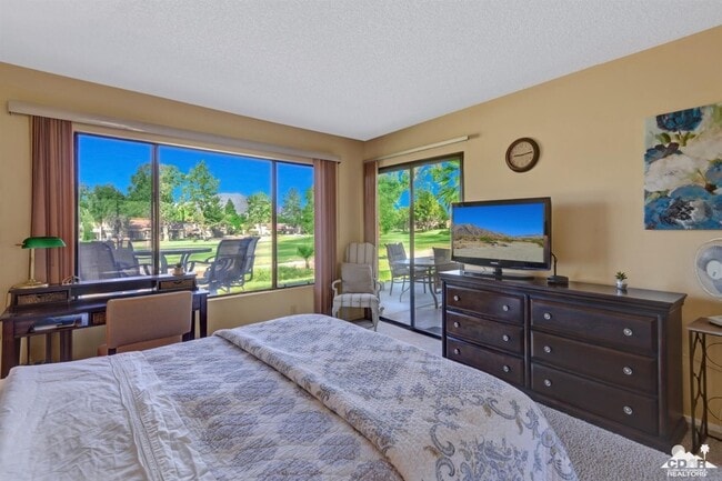 Building Photo - 40461 Bay Hill Way