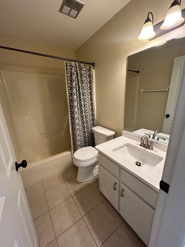 Building Photo - Gated Community on the Island! Bonus Room!...