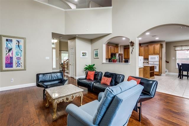 Building Photo - 14823 Blakehill Dr