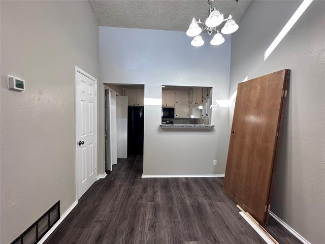 Building Photo - 1110 Lynn St