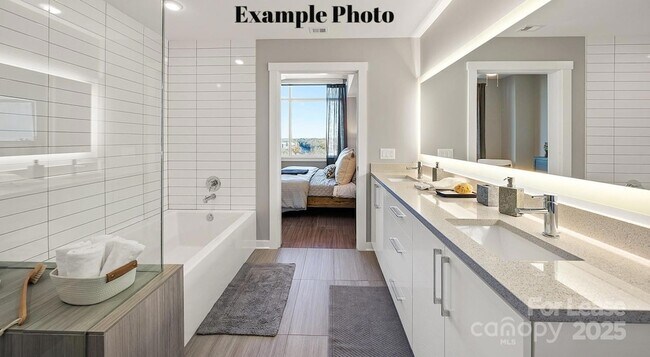 Building Photo - 4425 Sharon Rd