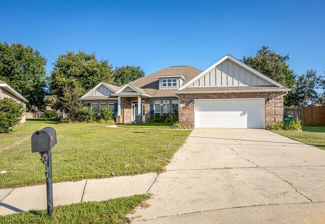 Building Photo - 1013 Silverbell Cv
