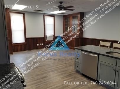 Building Photo - 1315 W Market St