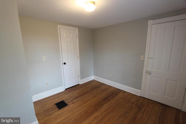 Building Photo - 5744 Charles Town Rd