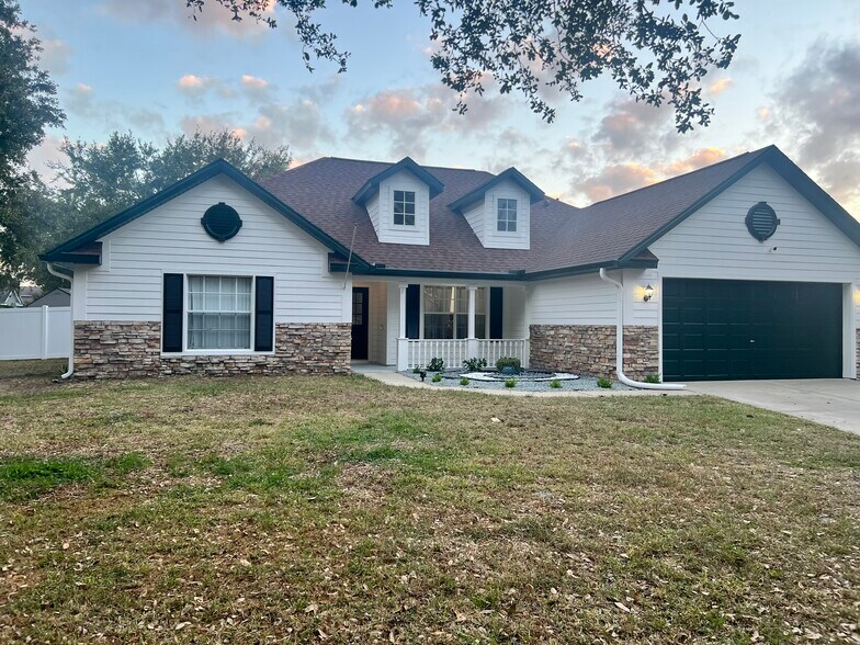 Building Photo - 2305 Jessica Ln