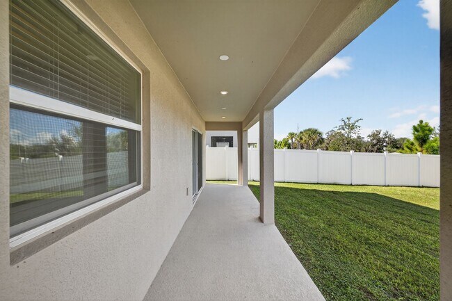 Building Photo - 11772 Pink Plumeria Ct