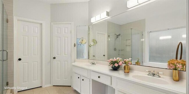 Building Photo - 21331 Willow Glade Dr