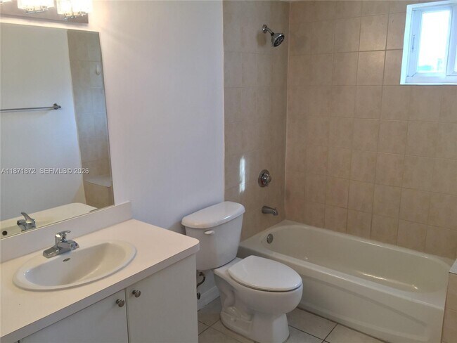 Building Photo - 3410 Coral Wy