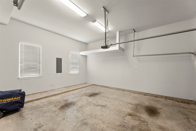 Building Photo - 9651 Kings Cross Station