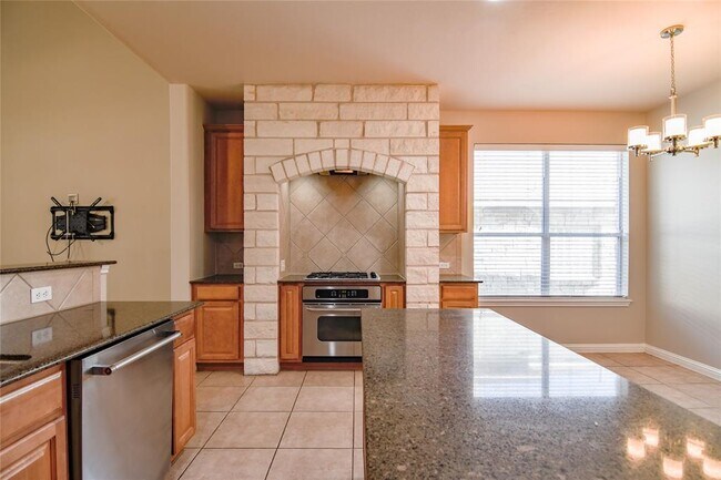 Building Photo - 3901 Wilderness Path Bend