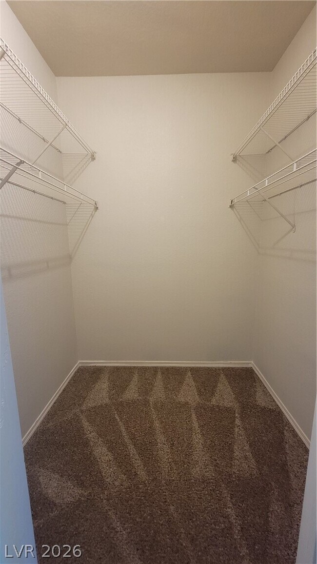 Building Photo - 4730 E Craig Rd