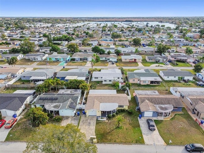 Building Photo - 3800 Sablewood Dr