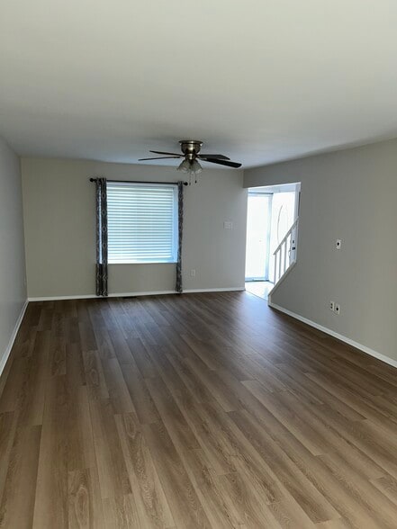 Building Photo - 232 Fir Tree Ct