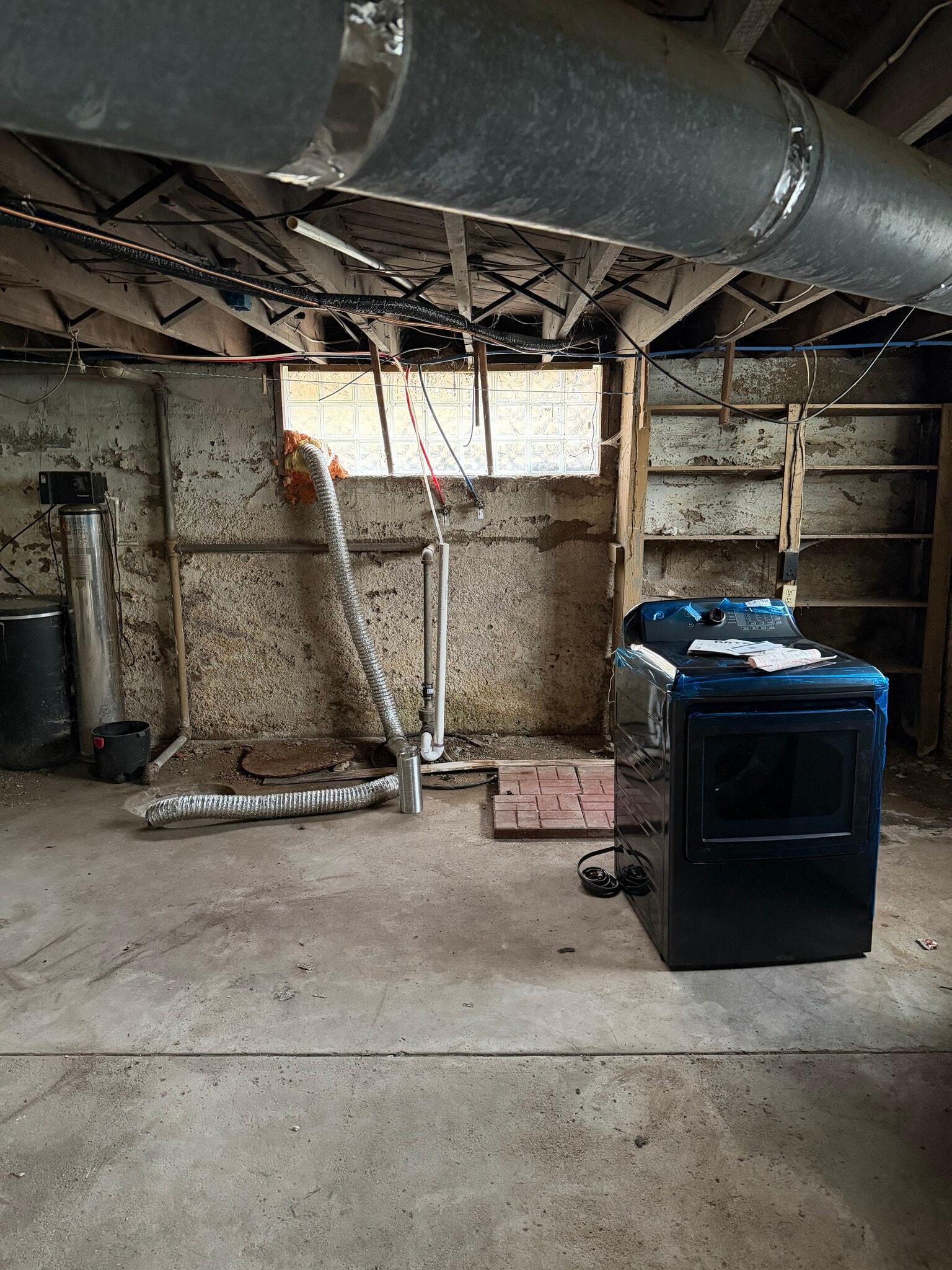 Building Photo - 732 Rockford Ave