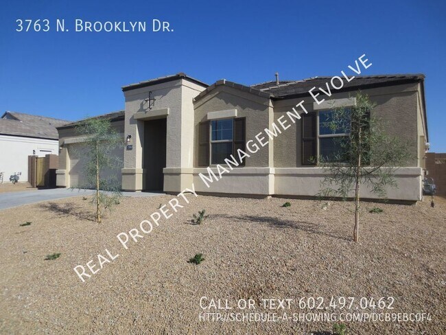 Building Photo - COME TOUR TODAY!