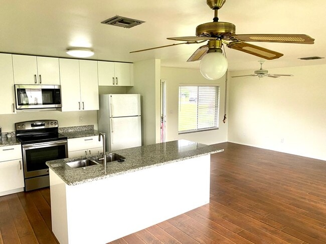 Building Photo - 10116 Fairtree Ln