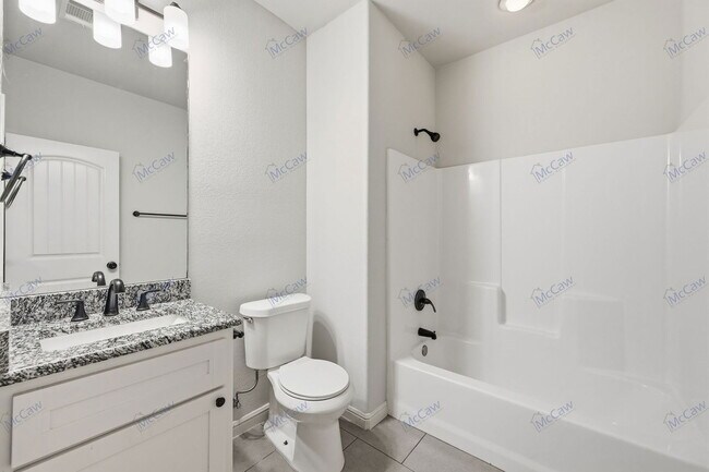 Building Photo - 5504 Wellesley Ave