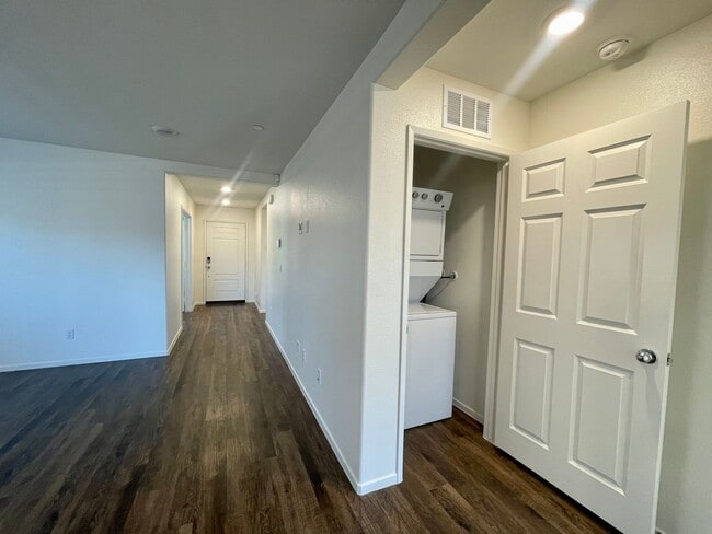 Building Photo - COMING SOON!! Stunning 3 Bedroom 2 Bathroom Home in Cathedral City!