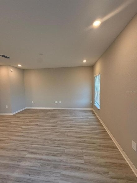 Building Photo - 5117 Sylas Jax Ave