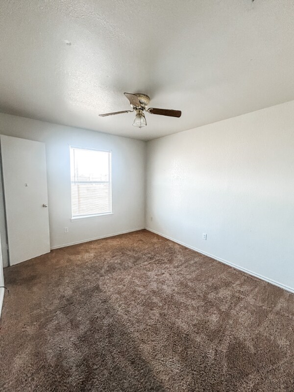 Building Photo - 1808 Windward Dr