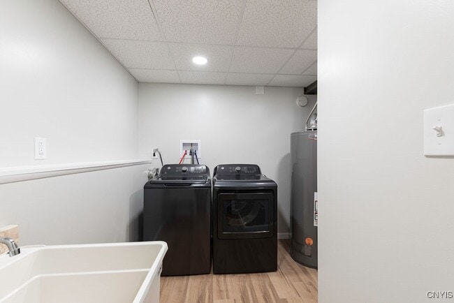 Building Photo - 7789 New Hope E