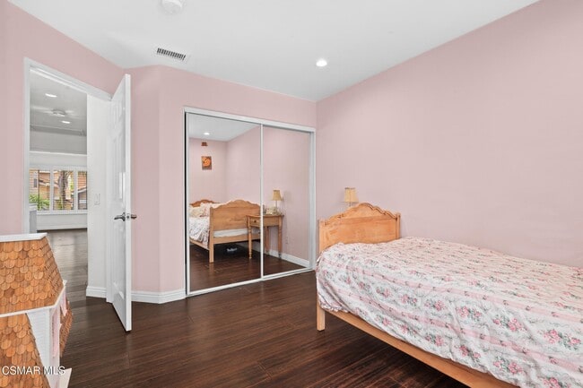 Building Photo - 4891 Santo Dr