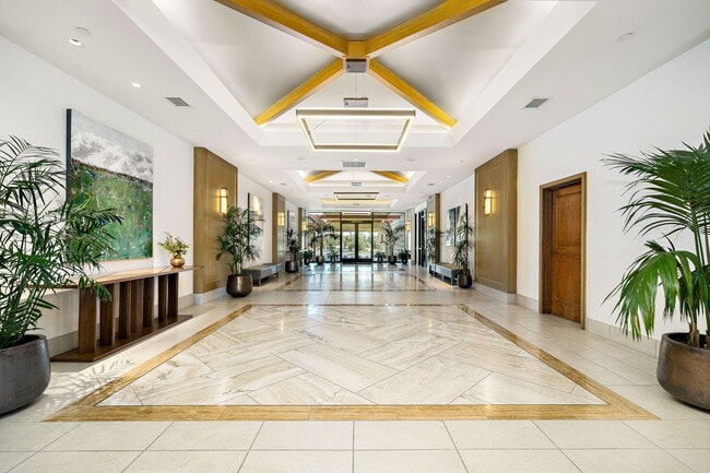Building Photo - 44825 Guadalupe Dr