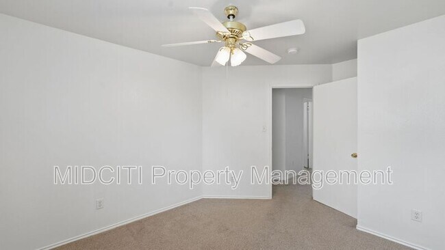 Building Photo - 137 Jerry Lees Trail