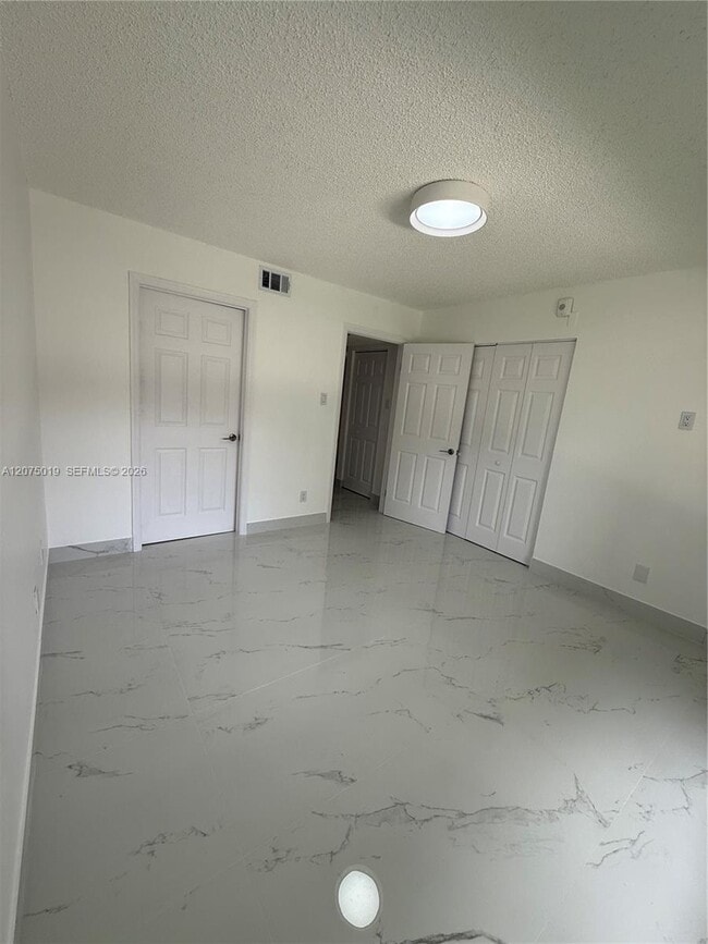 Building Photo - 15781 SW 106th Terrace