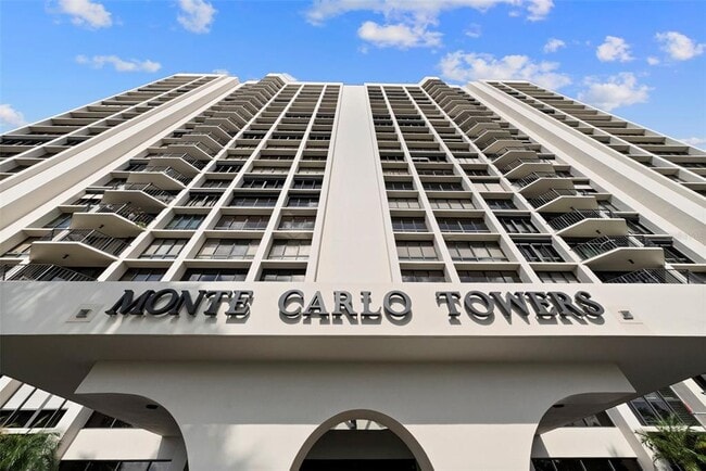 Building Photo - 3301 Bayshore Blvd