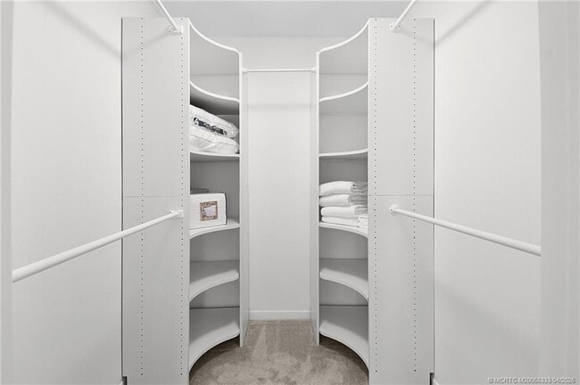 Building Photo - 1555 NE Ocean Blvd