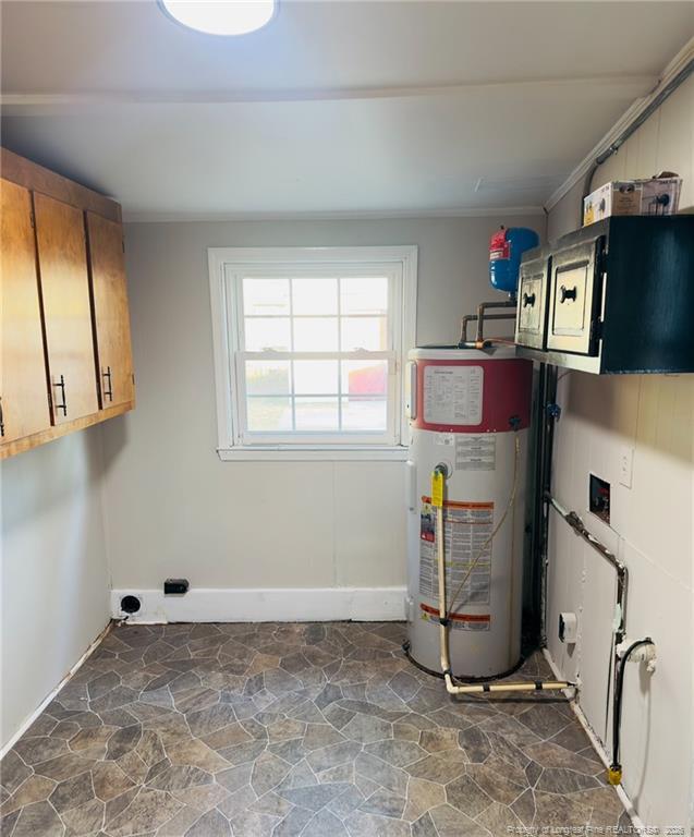 Building Photo - 551 Farmview Dr