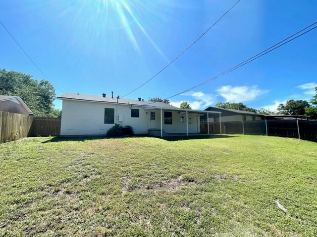 Building Photo - 2321 Glendale Dr