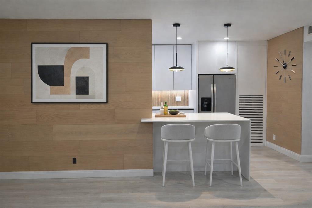 Building Photo - 8704 NW 35th St