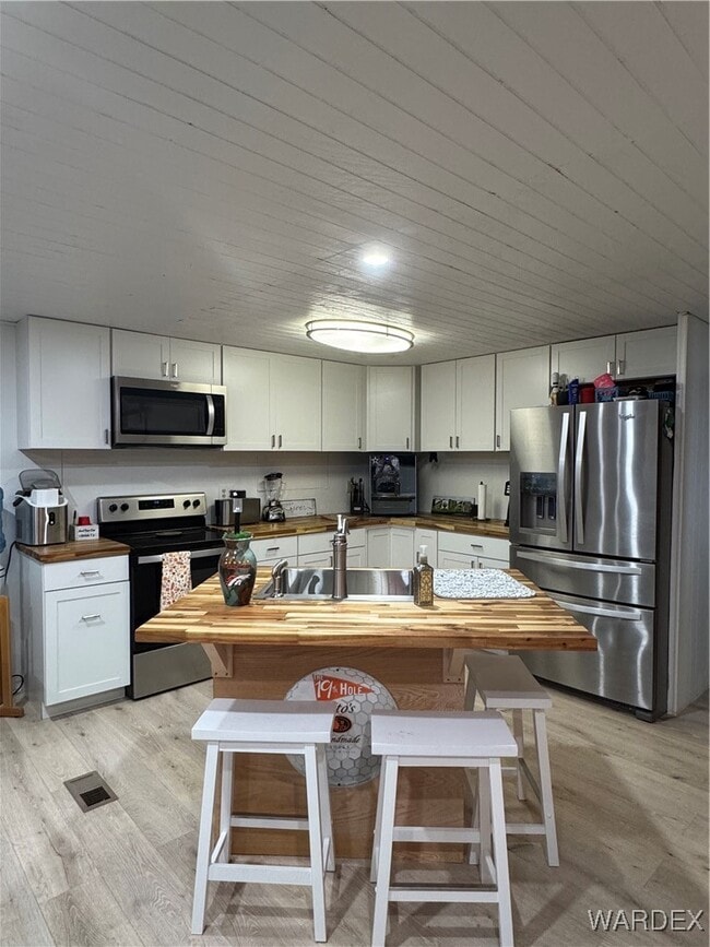 Building Photo - 7866 Meadowlark St