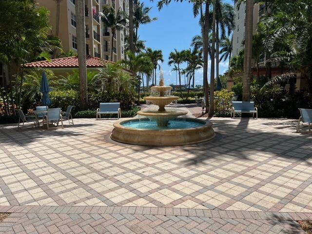 Building Photo - 1805 N Flagler Dr