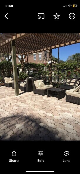 Building Photo - 8807 Villa View Cir