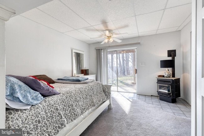 Building Photo - 10595 Blue Bell Way